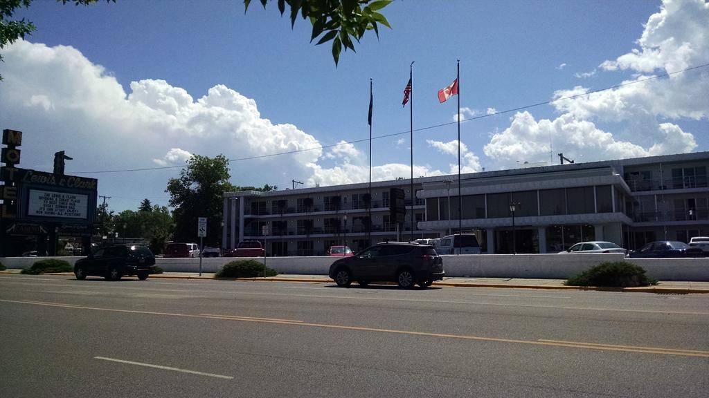 Lewis & Clark Motel - Bozeman Ngoại thất bức ảnh
